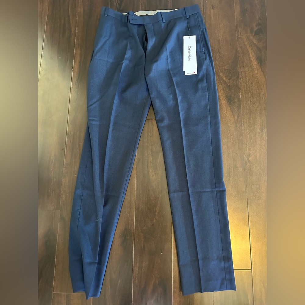 Brand new Calvin Klein men’s dress pants blue 36x34